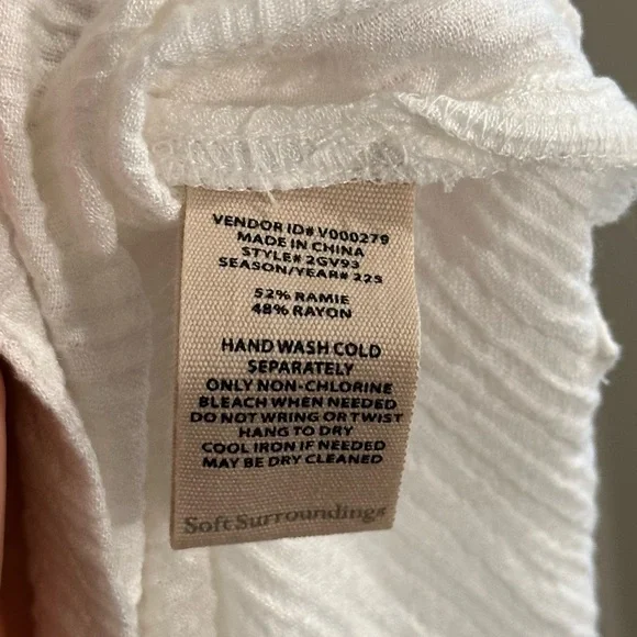 Soft Surroundings White Crinkle Wide Sleeve Top Size 3X - Picture 5 of 8